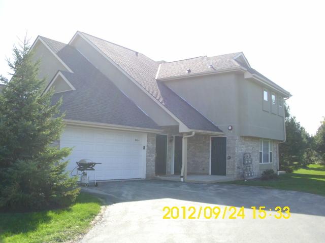 9032 W Elm Ct #J, Franklin, WI 53132