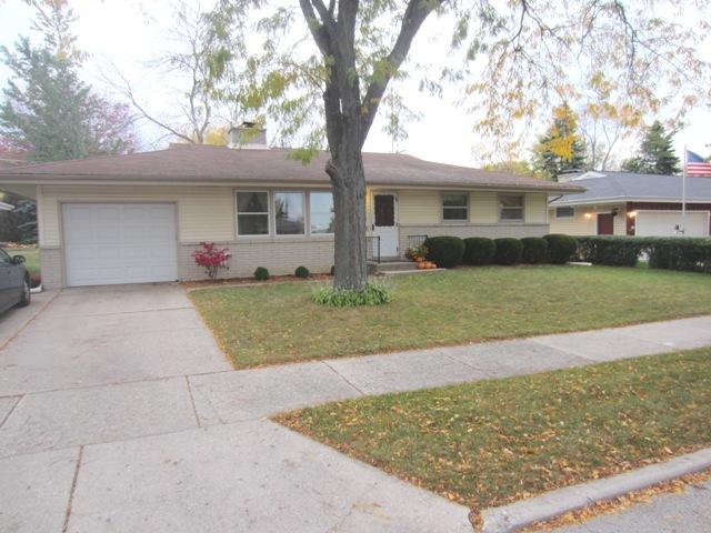 8048 48th Ave, Kenosha, WI 53142