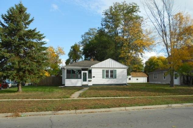 1622 35th St, Kenosha, WI 53140