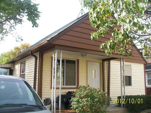 553 W Bolivar Ave, Milwaukee, WI 53207