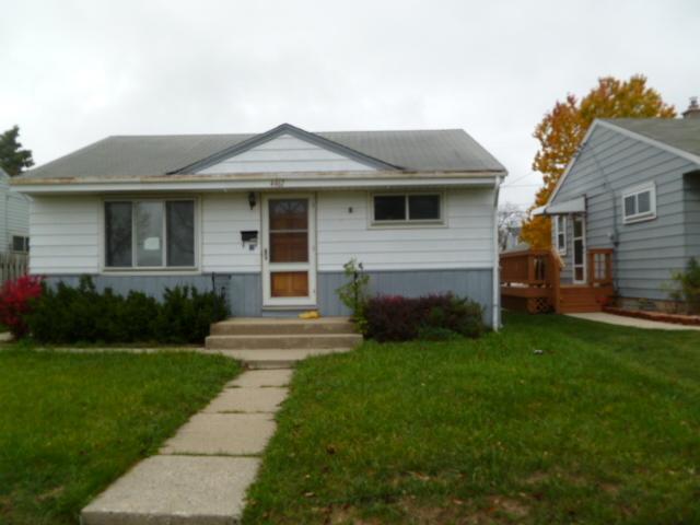 4467 S Logan Ave, Milwaukee, WI 53207