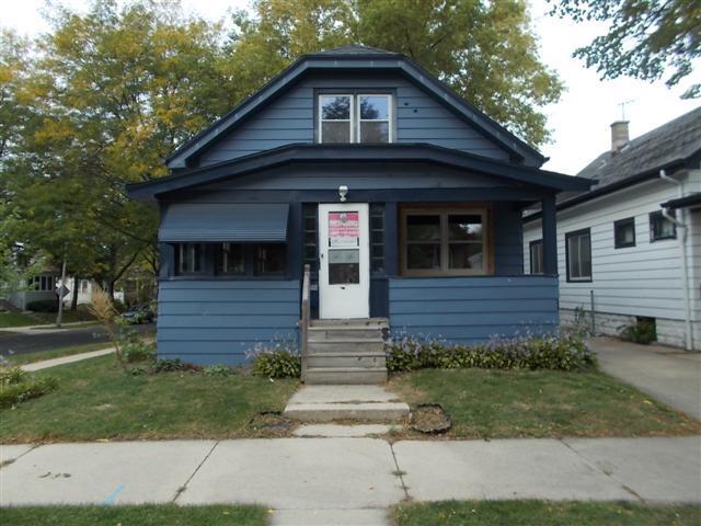 403 N 61st St, Milwaukee, WI 53213