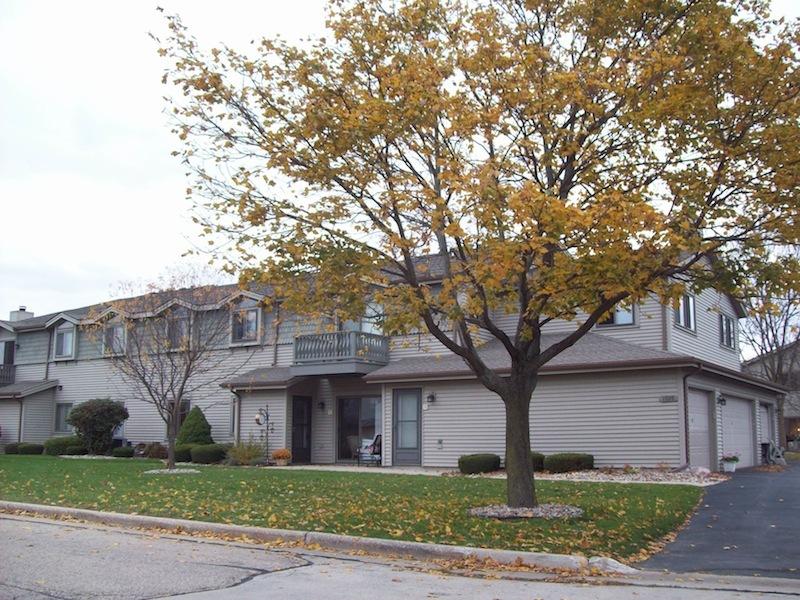 1020 Prairie Dr #9L, Mount Pleasant, WI 53406