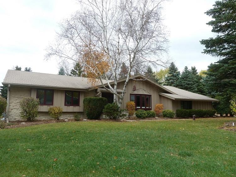 15750 Kata Dr., Brookfield, WI 53122