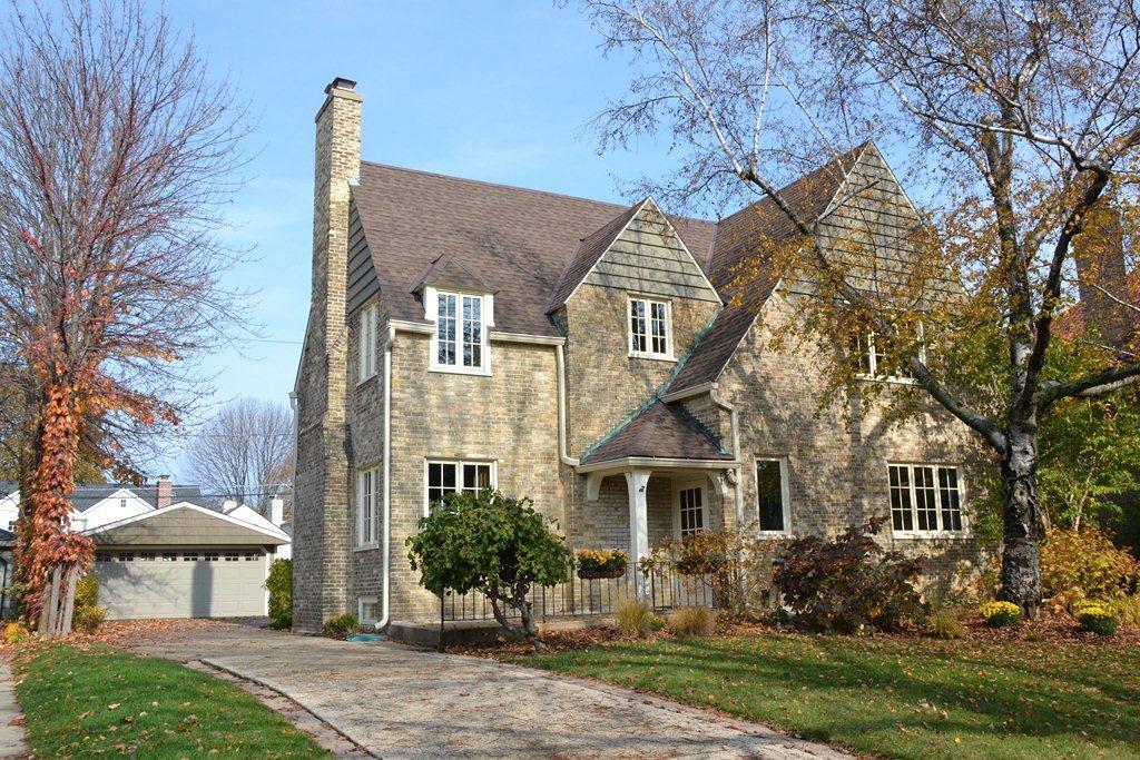 2200 E Kensington Blvd, Shorewood, WI 53211