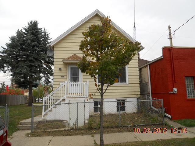 1719 S Pearl St, Milwaukee, WI 53204