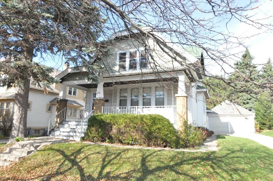 6516 W Powell Pl #6516A, Wauwatosa, WI 53213