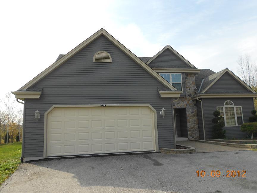 3705 W Drexel Ave., Franklin, WI 53132