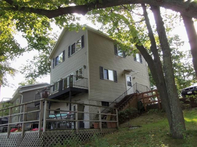 N57W34412 Nickels Point, Oconomowoc, WI 53066