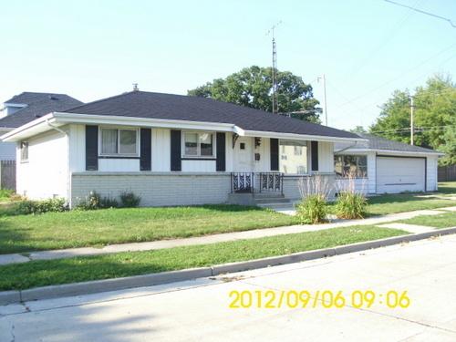 4005 56th St, Kenosha, WI 53144