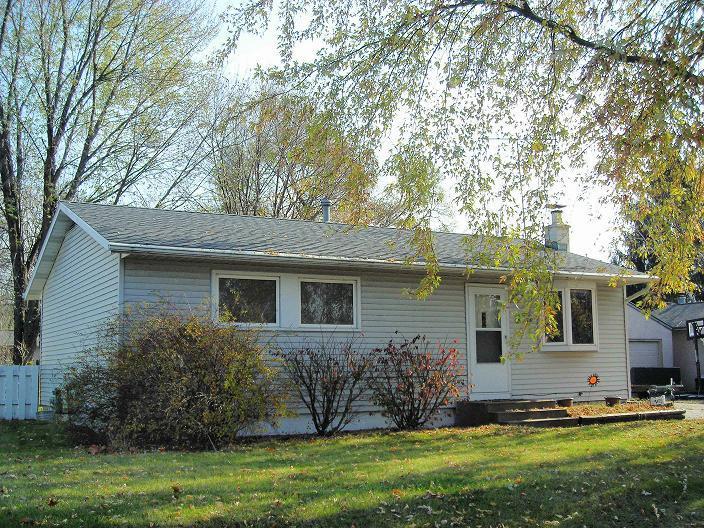 826 N East Ave, Onalaska, WI 54650