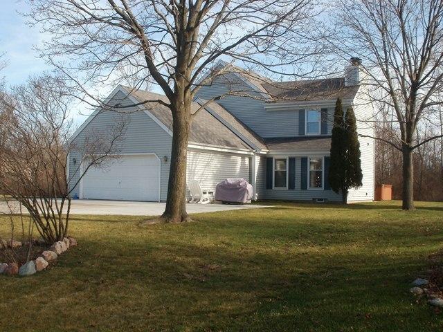5300 S 121st St, Hales Corners, WI 53130