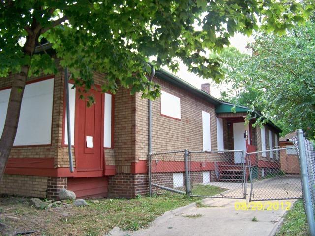 1217 Franklin St, Racine, WI 53403