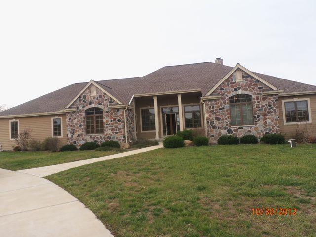 N61W27319 Trappers Run, Merton, WI 53089