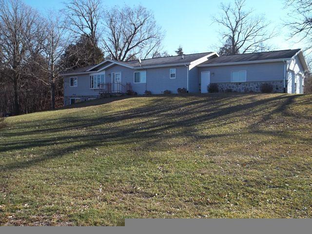 N6960 Camp Awana Rd, Fredonia, WI 53021