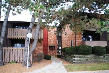 7001 N Green Bay Ave. #B, Glendale, WI 53209