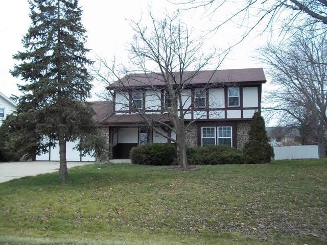 12765 W Brentwood Dr, New Berlin, WI 53151