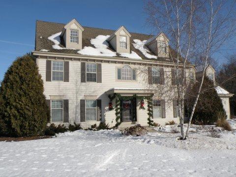 W290N4646 Cold Water Crk, Delafield, WI 53029