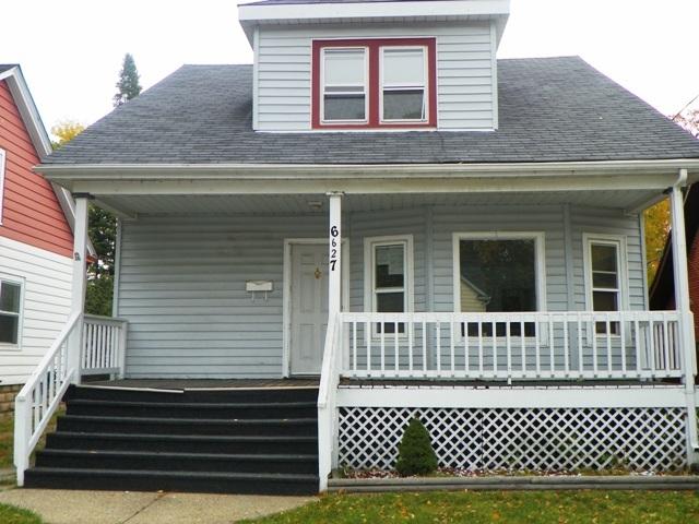 6627 20th Ave, Kenosha, WI 53143