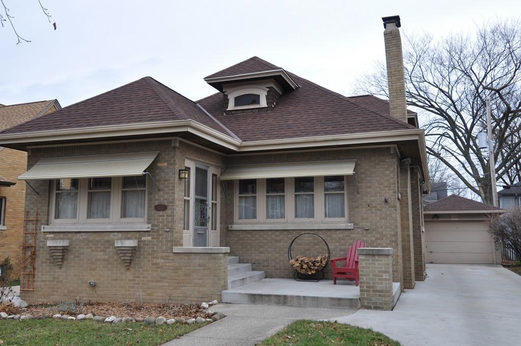 2334 N Lefeber Ave., Wauwatosa, WI 53213