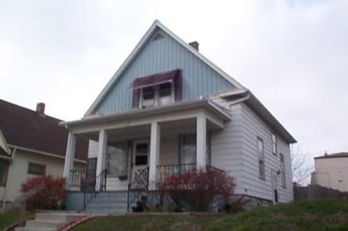 1107 S 58th St, West Allis, WI 53214