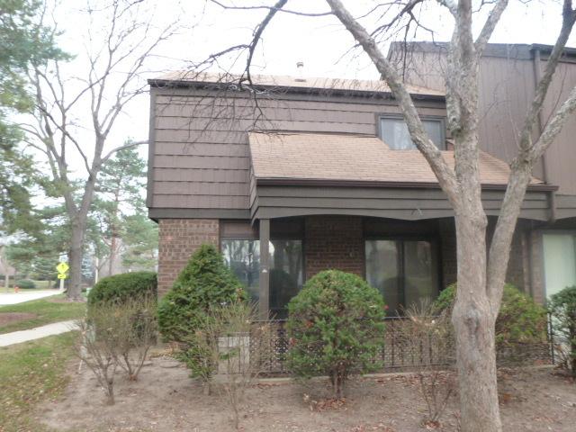 8574 N Servite Dr, Milwaukee, WI 53223