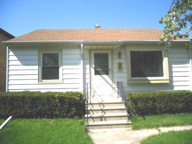 1428 Marion Ave, South Milwaukee, WI 53172