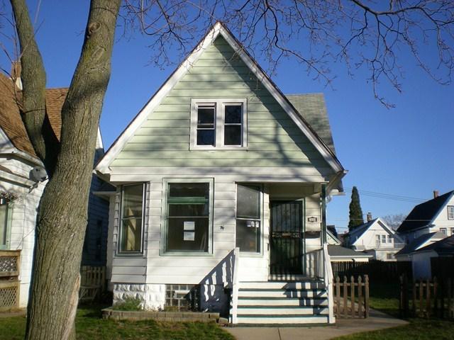 2448 S 30th St., Milwaukee, WI 53215
