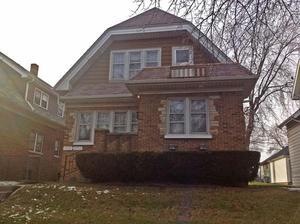 3331 N 41st St #3333, Milwaukee, WI 53216