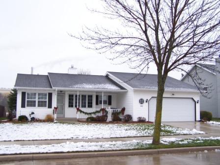 3727 S 10th St, Sheboygan, WI 53081