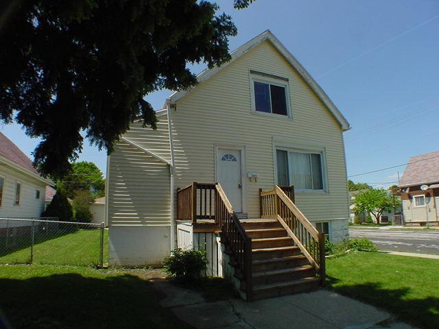 3203 S 8th St., Milwaukee, WI 53215