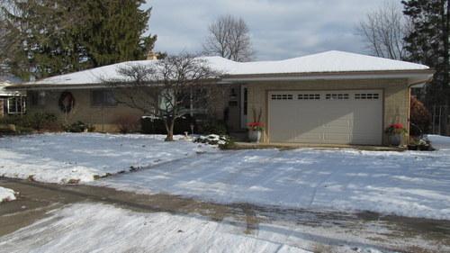 110 S Orchard St, Thiensville, WI 53092