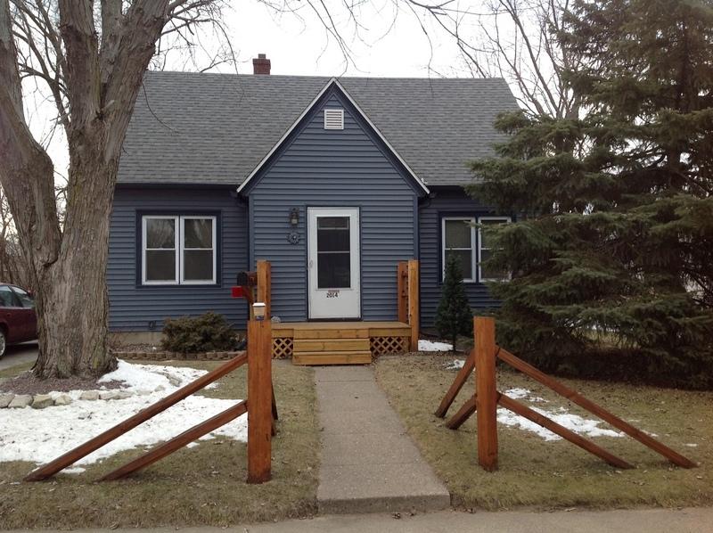 2014 S Losey Blvd, La Crosse, WI 54601