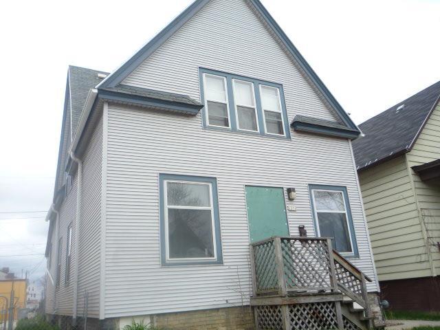 1210 S 17th St., Milwaukee, WI 53204