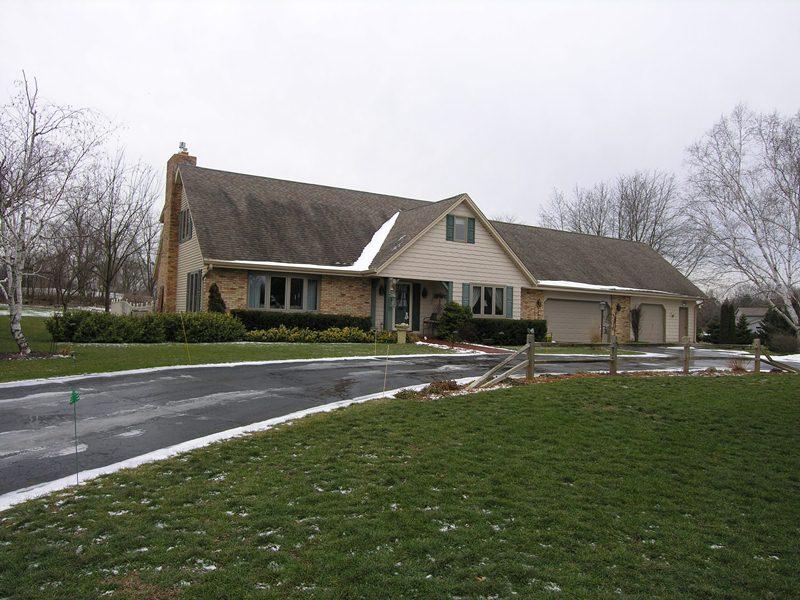 S74W31375 Arbor Dr., Mukwonago, WI 53149