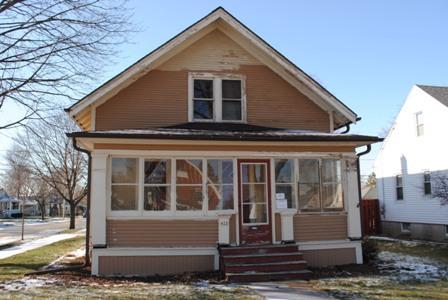 622 S Grand Ave., Waukesha, WI 53186