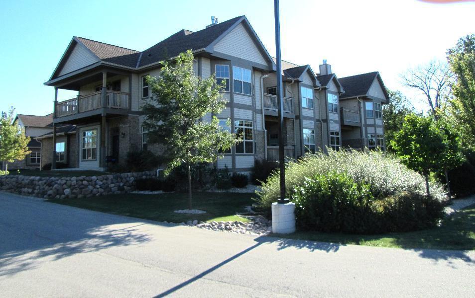 18107 W Wisconsin Ave #101, Brookfield, WI 53045