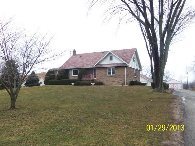 10736 256th Ave, Salem, WI 53179