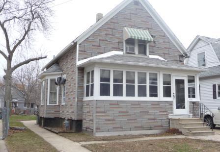 6616 19th Ave, Kenosha, WI 53143