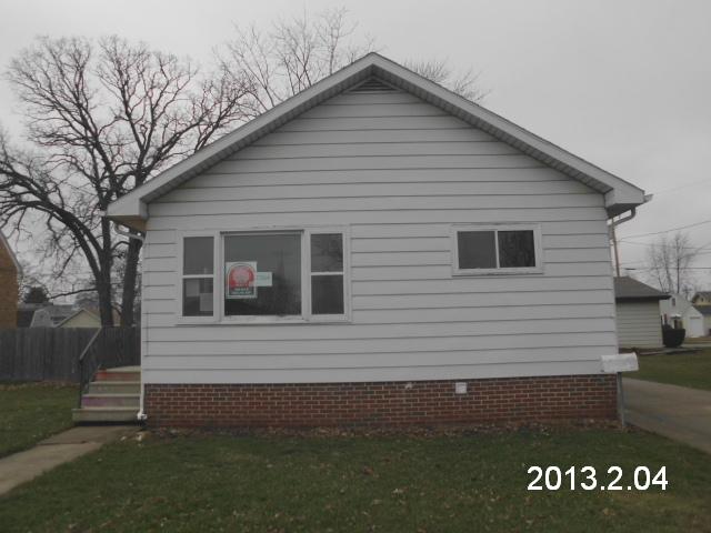 7704 39th Ave., Kenosha, WI 53142