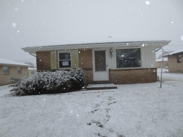 2241 W Carpenter Ave, Milwaukee, WI 53221