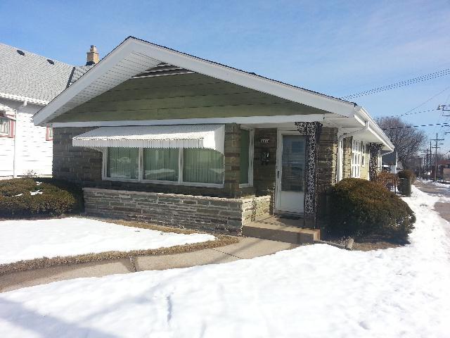 3058 S 40th St., Milwaukee, WI 53215