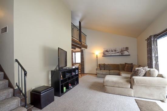 N17W5347 Garfield Ct, Cedarburg, WI 53012