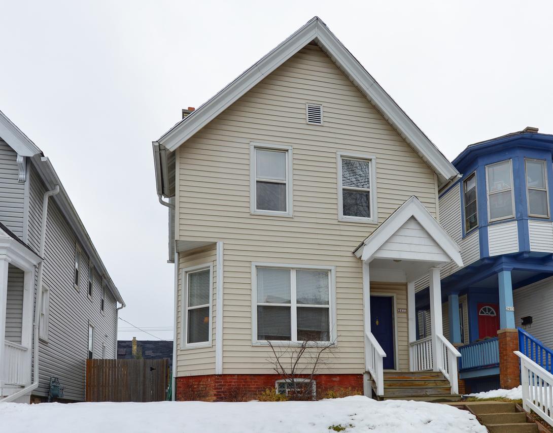2411 N Oakland Ave, Milwaukee, WI 53211