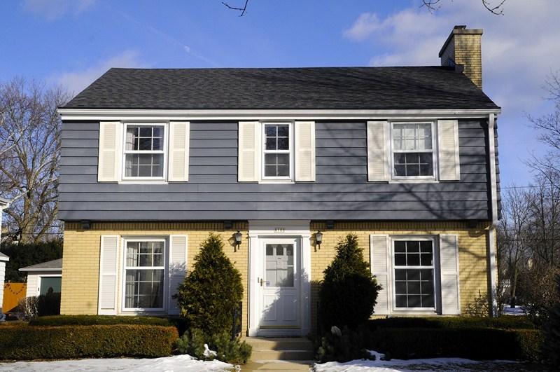 6100 N Shoreland Ave, Whitefish Bay, WI 53217