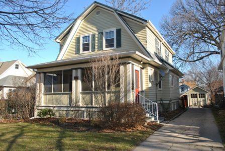 2338 N 71st St, Wauwatosa, WI 53213