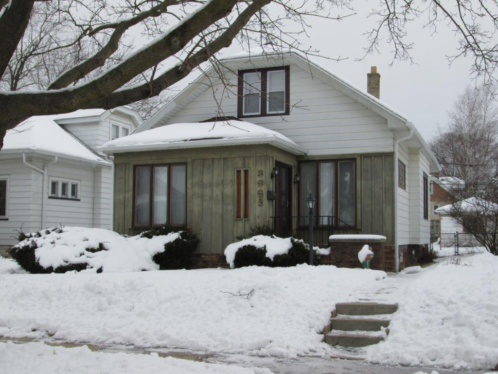3662 S Logan Ave., Milwaukee, WI 53207