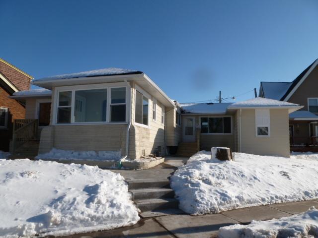 6617 W Beloit Rd, West Allis, WI 53219