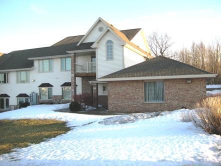853 E Cheyenne Ave, Grafton, WI 53024