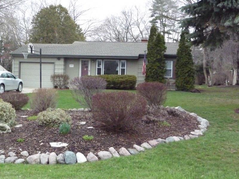 4818 Shirley Ave, Mount Pleasant, WI 53406